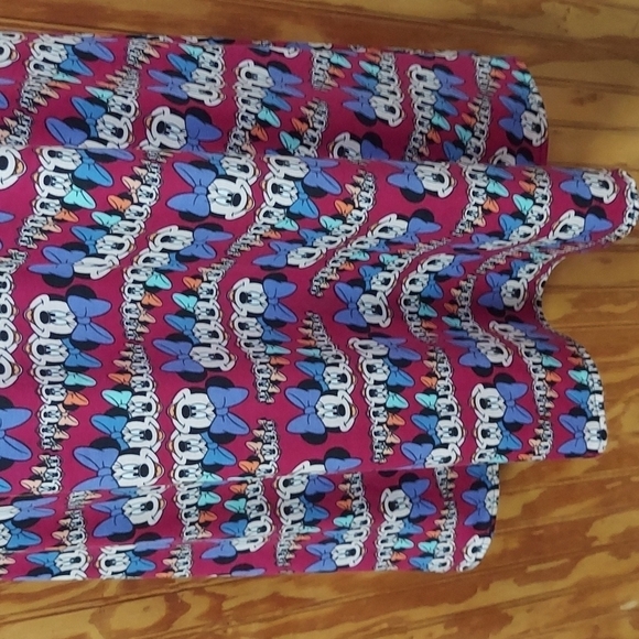 LuluRoe Disney Minnie - Picture 3 of 6